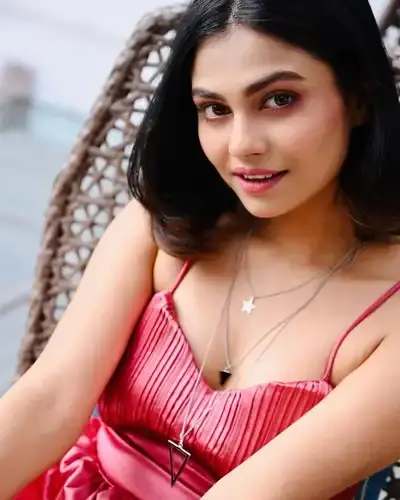 Escort Service Mahim